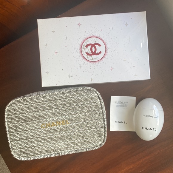 CHANEL 2022 Gift Set Bag & Hand Cream - Picture 9 of 9